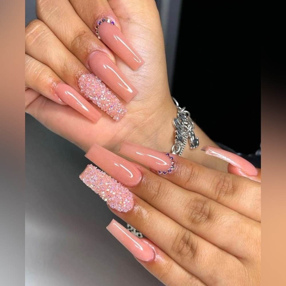 Pink Nude Press On Nails. New.